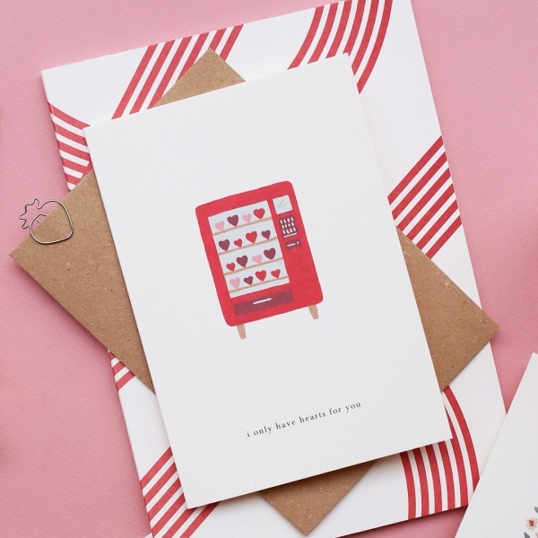 postal kartotek com vending machine com texto ""I only have hearts for you"