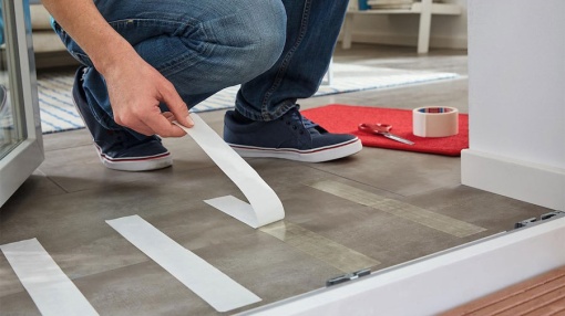 Fita Bi-adesiva para Alcatifas 5mx50mm Removível TESA Fix 55729