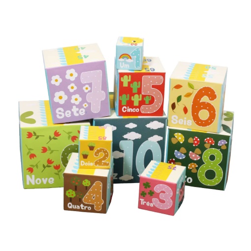 Cubos piramidales + libro EUROPRICE