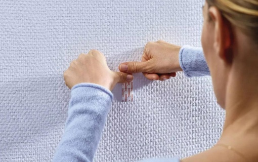 Prego adesivo TESA Powerstrips 0,5kg para parede pintada e estuque - 2 unidades