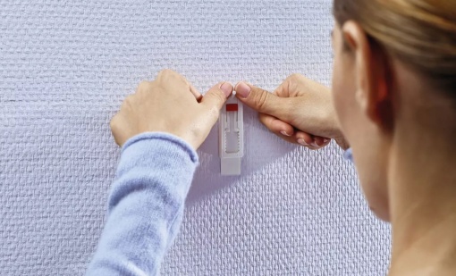 Prego Adesivo Ajustável TESA Powerstrips 1kg para Parede Pintada e Estuque (2 unidades)