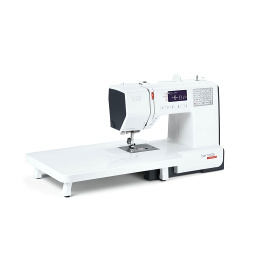 Máquina de costura BERNETTE B38