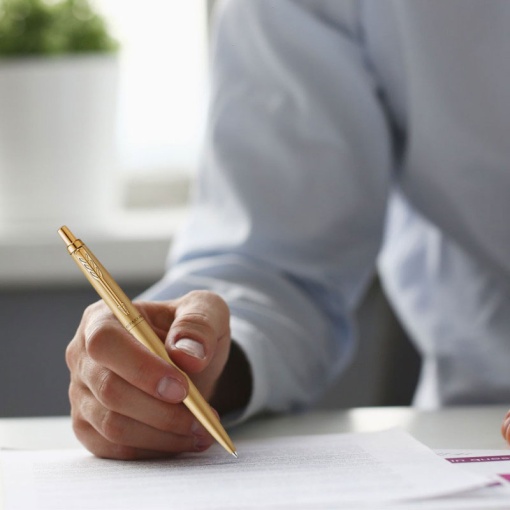 Esferográfica PARKER Jotter XL Monochrome dourado