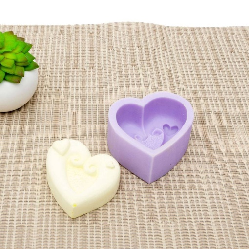 Molde de silicone coração 7,5x7,5x3,5cm LG