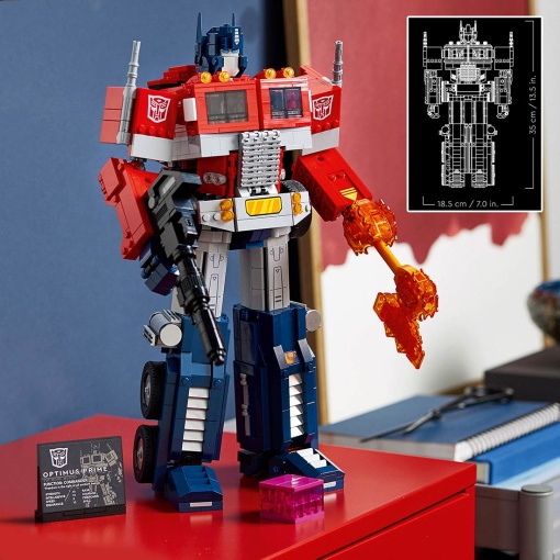 LEGO Icons Optimus Prime 10302