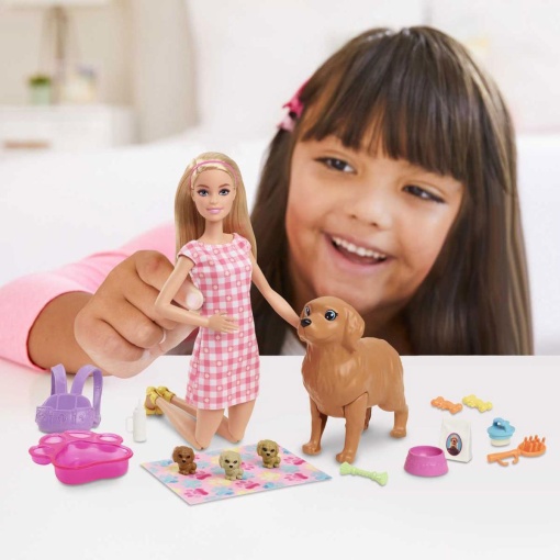 Barbie e os seus cachorros Mattel HCK75