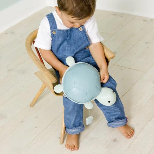 Peluche Musical LITTLE Big Friends Emília - A Tartaruga 20cm