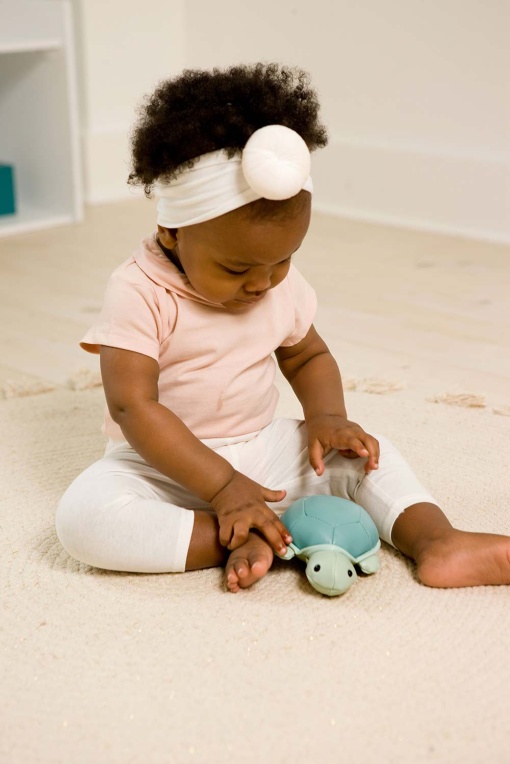 Peluche LITTLE Big Friends Emília - A Tartaruga 10cm