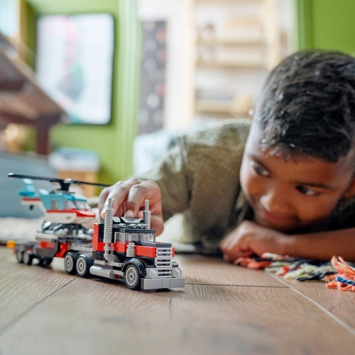 LEGO Creator 3-in-1 Camião de Plataforma com Helicóptero 31146