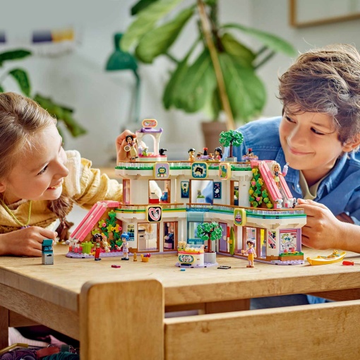 LEGO Friends Centro Comercial de Heartlake City 42604