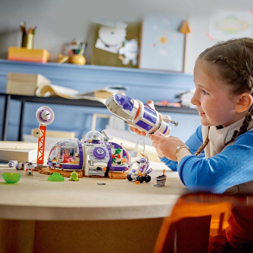 LEGO FRIENDS BASE ESPACIAL E FOGUETAO DE MARTE 42605