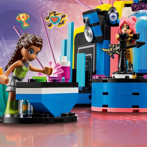 LEGO Friends Programa de Talentos Musicais de Heartlake City 42616