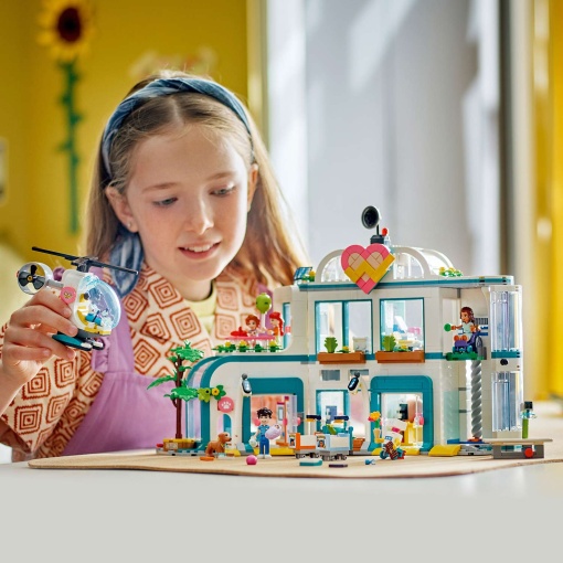LEGO Friends Hospital de Heartlake City 42621