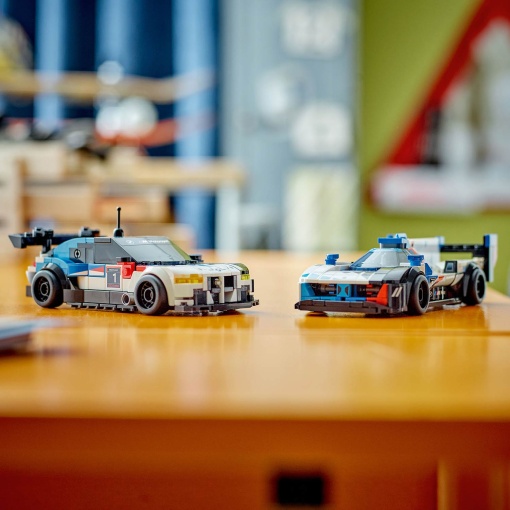 LEGO Speed Champions Carros de Corrida BMW M4 GT3 e BMW M Hybrid V8 76922