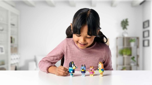 Bluey pack 4 figuras sortido FAMOSA Bly63000