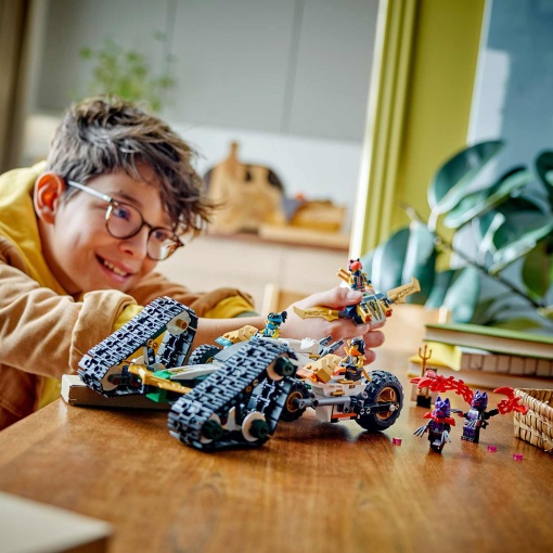 LEGO Ninjago Veículo Combinado da Equipa Ninja 71820