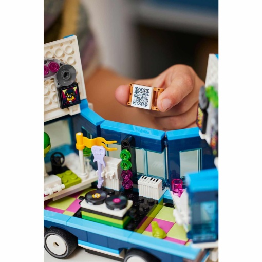 LEGO Gru: O Mal Disposto 4 Autocarro de Festa com Música dos Minions 75581