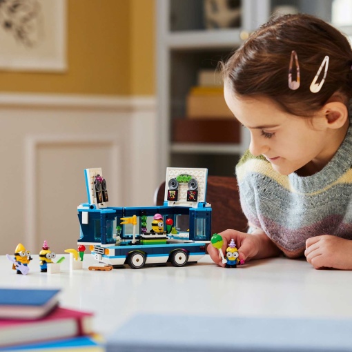 LEGO Gru: O Mal Disposto 4 Autocarro de Festa com Música dos Minions 75581