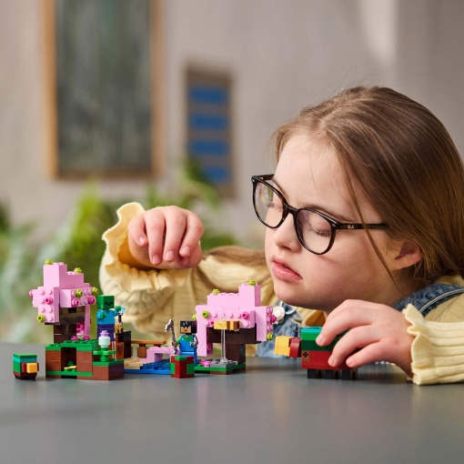 LEGO MINECRAFT O Jardim das Cerejeiras 21260