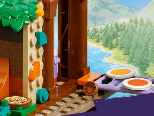 LEGO Friends A Casa da Árvore do Campo de Aventuras 42631