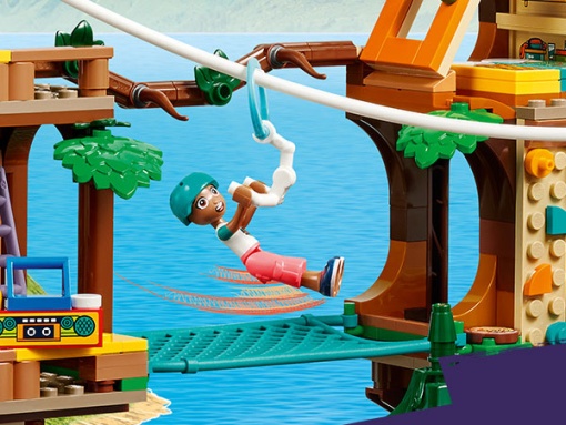 LEGO Friends A Casa da Árvore do Campo de Aventuras 42631