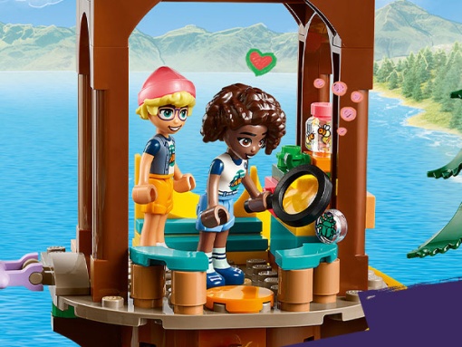 LEGO Friends A Casa da Árvore do Campo de Aventuras 42631