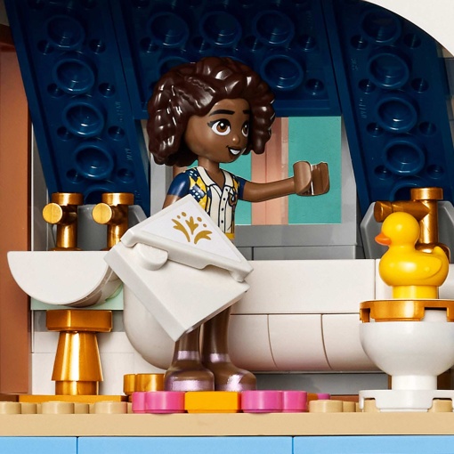LEGO Friends Estadia e Pequeno-almoço no Castelo 42638