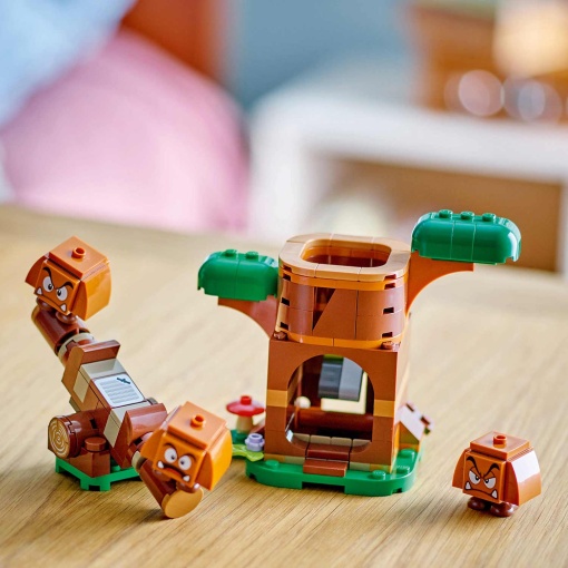 LEGO Super Mario Zona de Recreio dos Goombas 71433