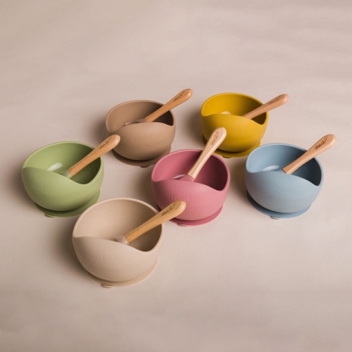 Taça de Silicone com Base Aderente + Colher Olive INAIÊ