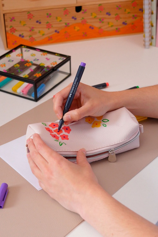 Faber-Castell Creative Studio plum marker