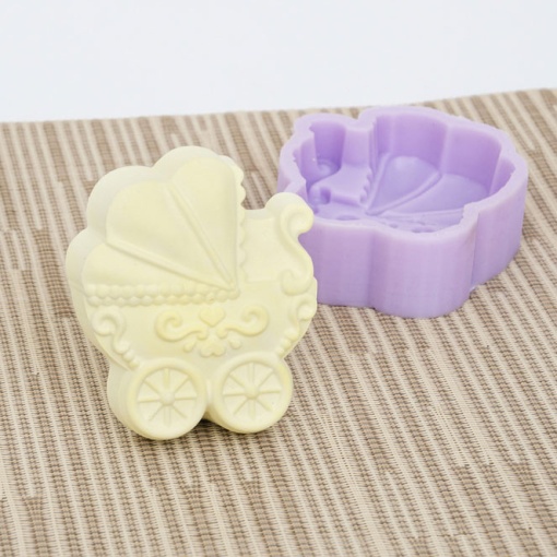 Molde de silicone carrinho de bebé 7x8x2cm