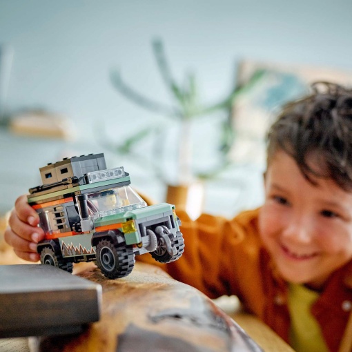 LEGO City Carrinha de Montanha 4x4 Todo-o-Terreno 60447