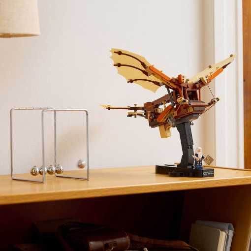 LEGO Icons Máquina Voadora de Leonardo da Vinci 10363