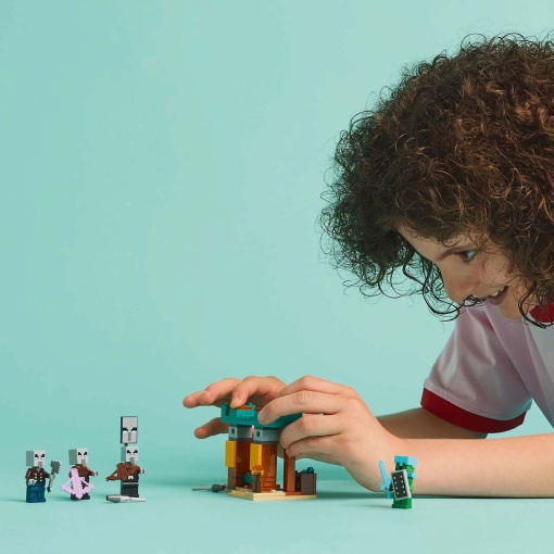 LEGO MINECRAFT A Patrulha do Deserto Illager 21267