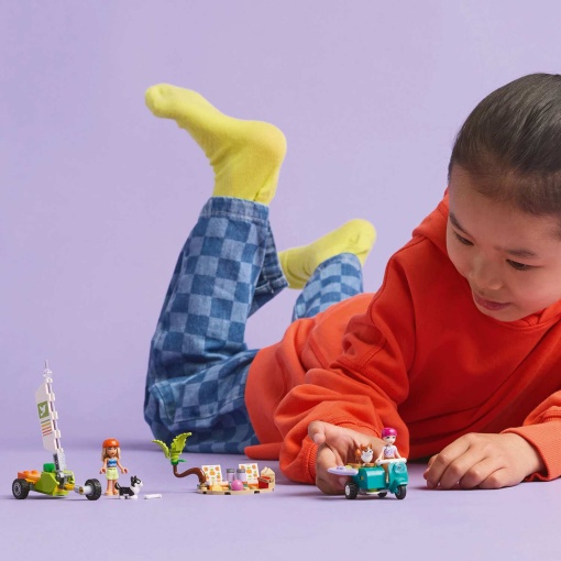 LEGO Friends Cães Surfistas e Aventura de Vespa 42641