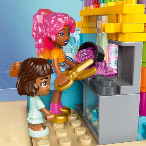 LEGO Friends Loja dos Doces de Heartlake City 42649