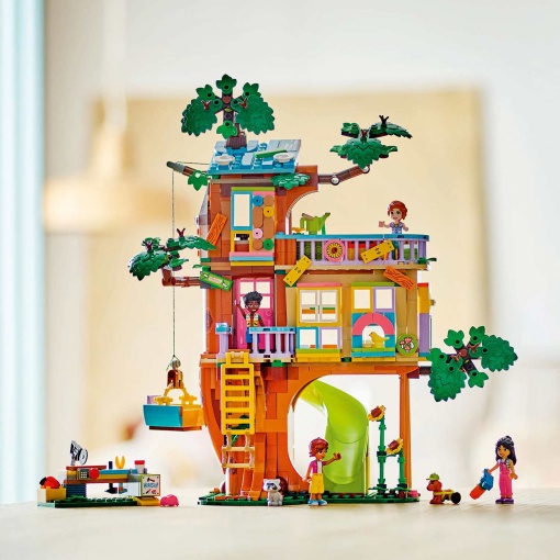 LEGO Friends Convívio na Casa da Árvore da Amizade 42652