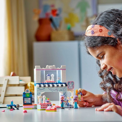 LEGO Friends Cabeleireiro e Loja de Acessórios 42662
