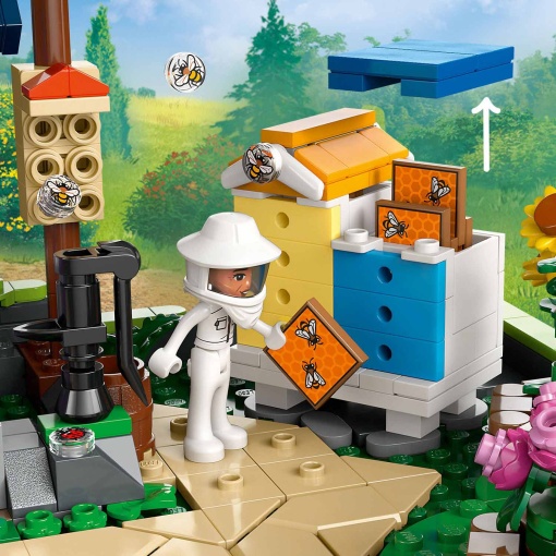 LEGO Friends Casa dos Apicultores e Jardim de Flores 42669