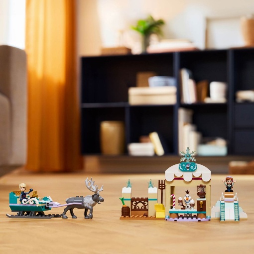 LEGO DISNEY Aventura de Trenó da Anna 43256