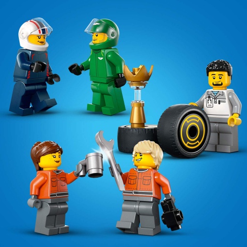 LEGO City Camião de F1 com Carros de F1 Rb20 e Amr24 60445