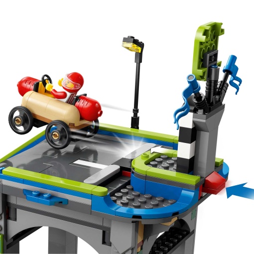 LEGO City Sem Limites: Pista com Rampa para Carros de Corrida 60460