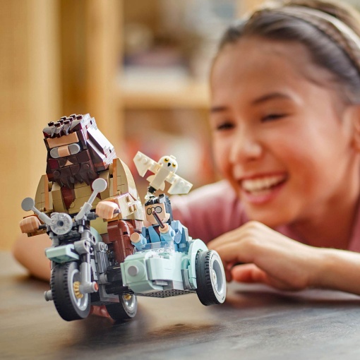 LEGO Harry Potter Passeio de Mota de Hagrid e Harry 76443