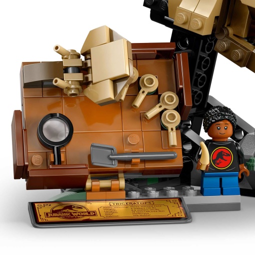 LEGO Jurassic World Fósseis de Dinossauros: Crânio de Tricerátops 76969