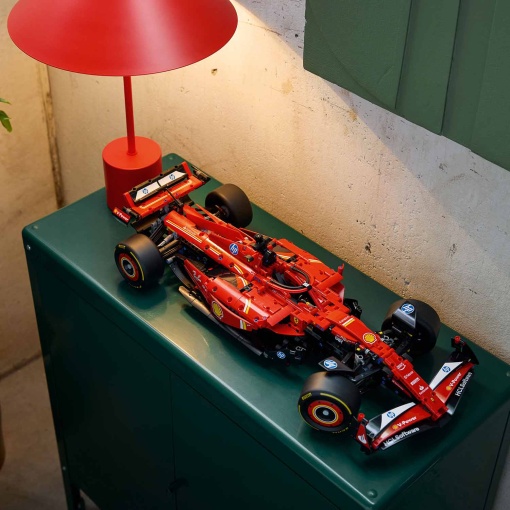 LEGO Technic Carro Ferrari SF-24 F1 42207
