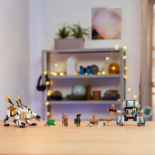 LEGO Horizon Adventures Aloy e Varl Contra Carapaça e Dentes de Serra 77037