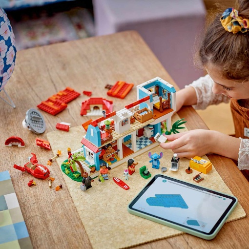 LEGO DISNEY Casa da Praia de Lilo e Stitch 43268