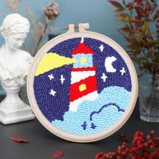 Kit Punch Needle FIGURED'ART com moldura circular 20cm farol e noite estrelada