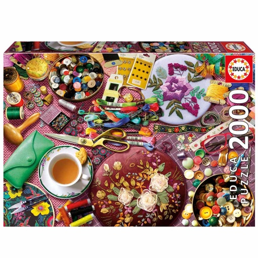 Puzzle EDUCA 2000 peças A Mesa de Costura