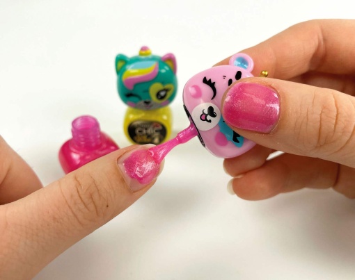 Crazy Chic Nail Set Animals Sortido CLEMENTONI